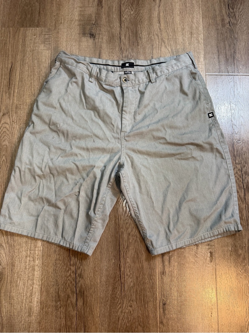 DC Men's Light Gray Flat Front Chino Shorts